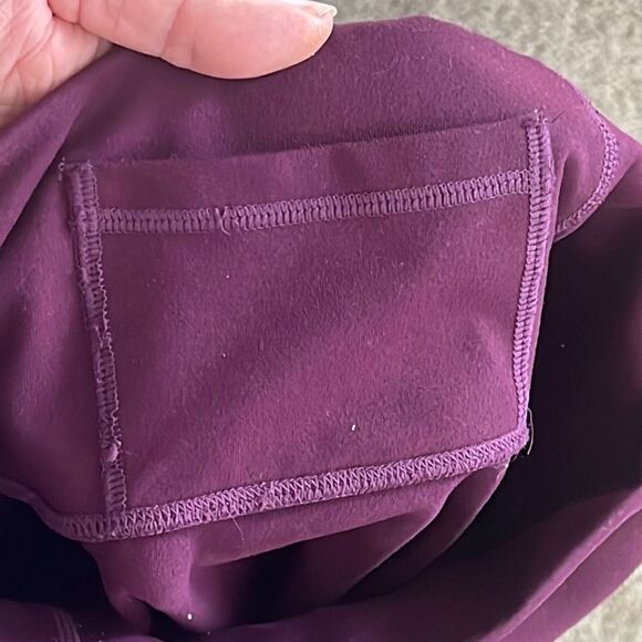 Fabletics PowerHold Burgundy Athletic Leggings Women’s XS - Picture 9 of 9